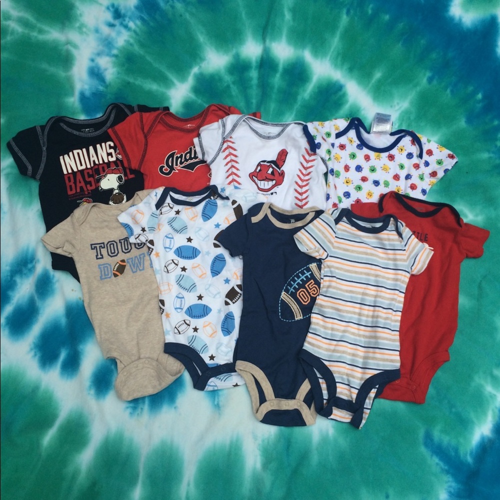 Lot of baby boy short sleeve onesies 6-9 months